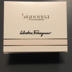Signorina perfume. Brand new never been used!
